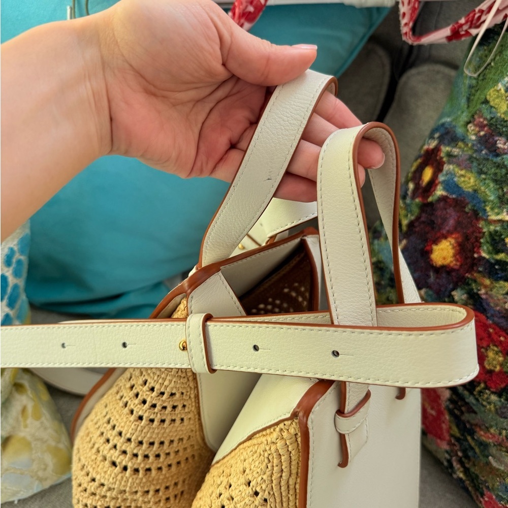 Loewe Hammock Bag, Raffia and White Leather - Picture 17 of 17